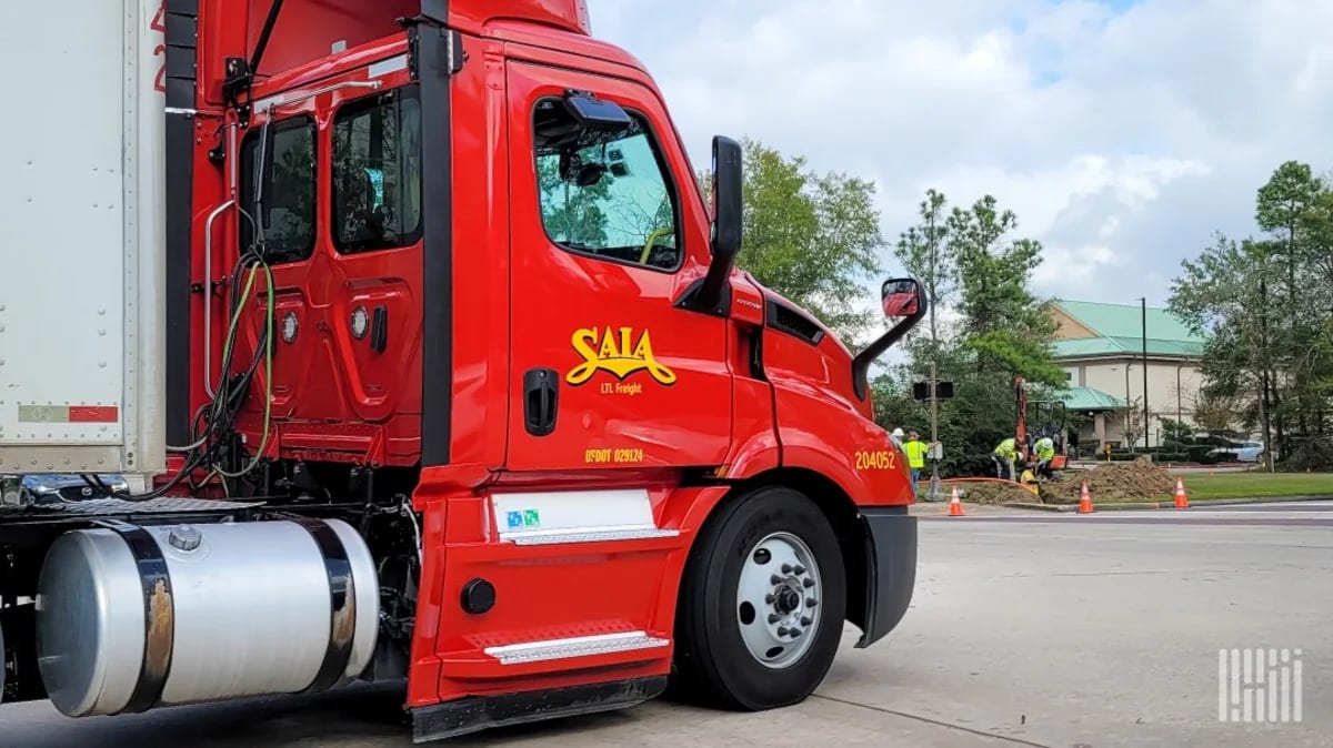 Saia’s tonnage growth steps higher in August as comps ease