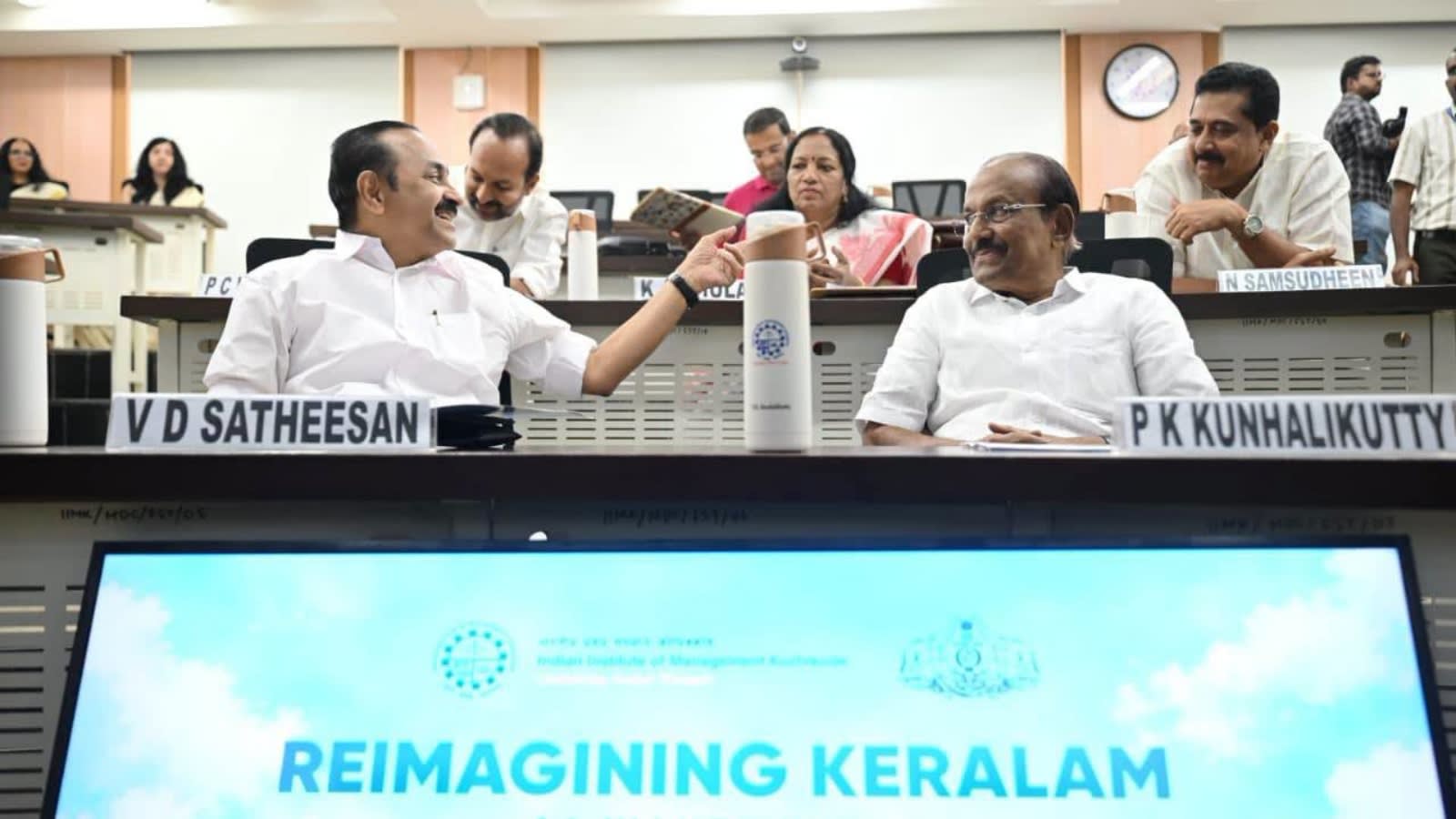 Keralam ministers return to classroom, take lessons in AI, governance