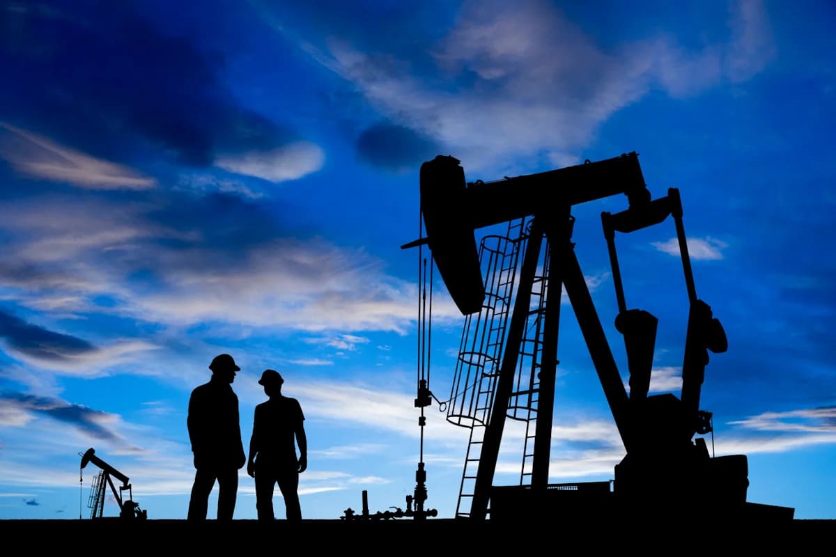 Oil ETFs Are Crushing Oil Itself, Thanks to the Futures Curve
