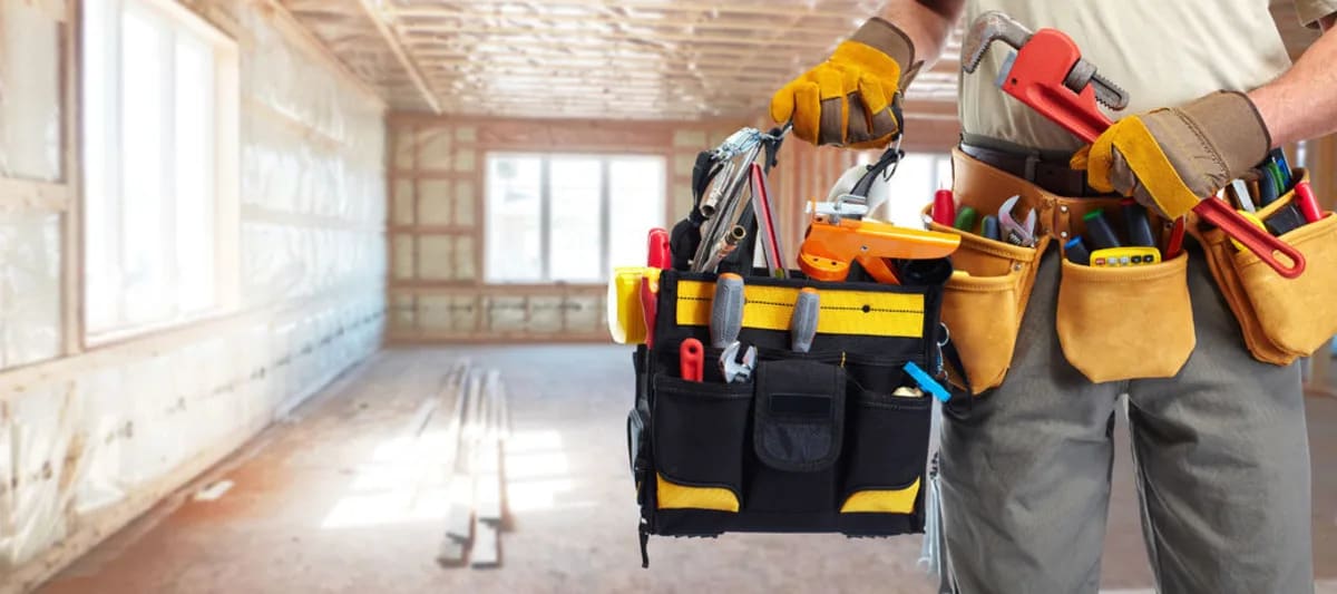 AI-Enabled Equipment Agent Bodes Well for United Rentals (URI)