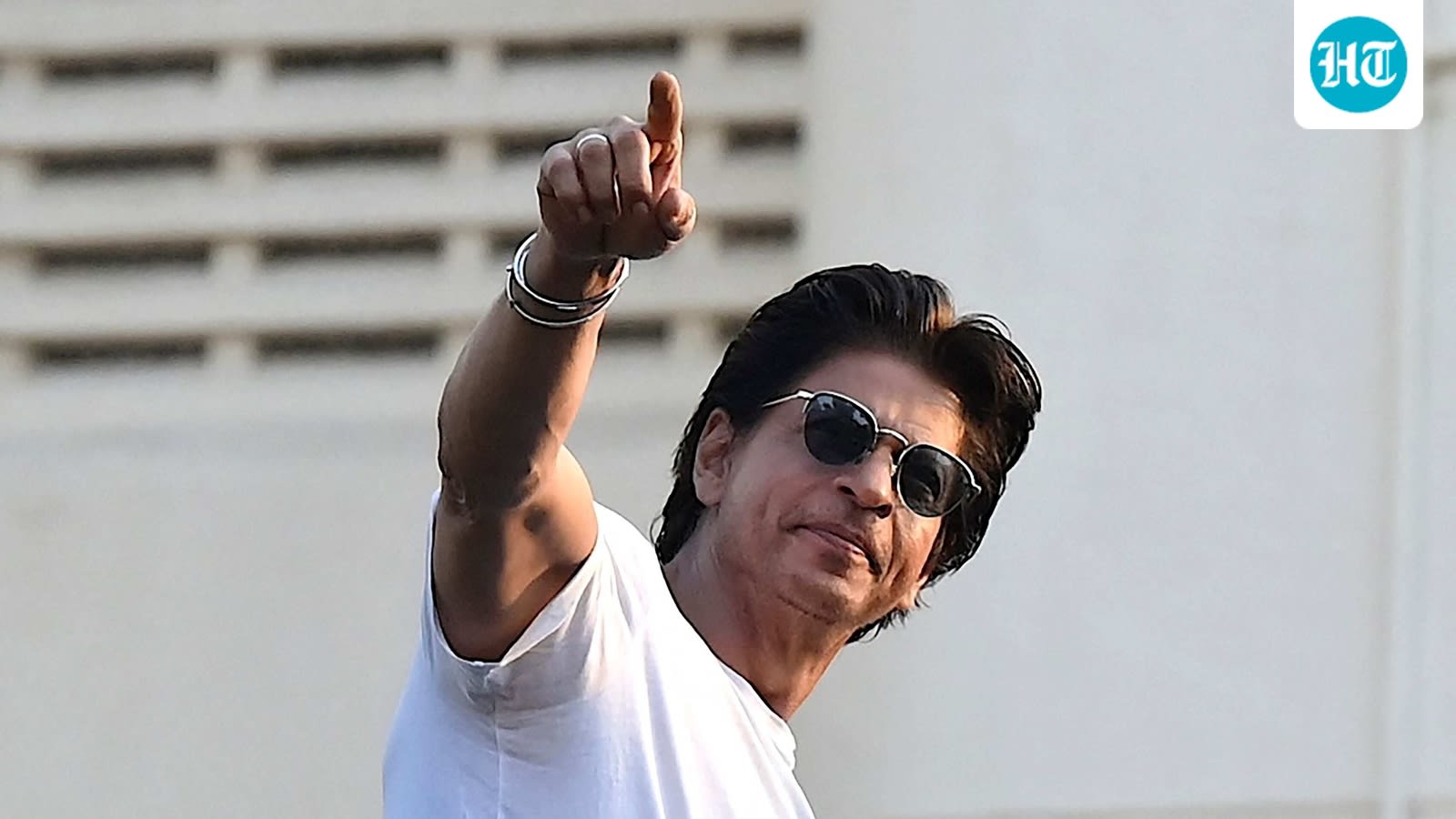 ‘Pathaan hoon, goli maar do’: Sanjay Gupta says Shah Rukh Khan was 'only guy' who refused to bow to underworld threats