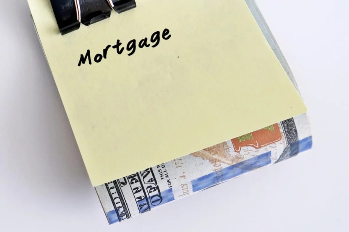 At 70, I Quitclaimed Half My House to My Grandson After He Promised to Take Care of Me — He Sold His Share and Left Me With the Full Mortgage