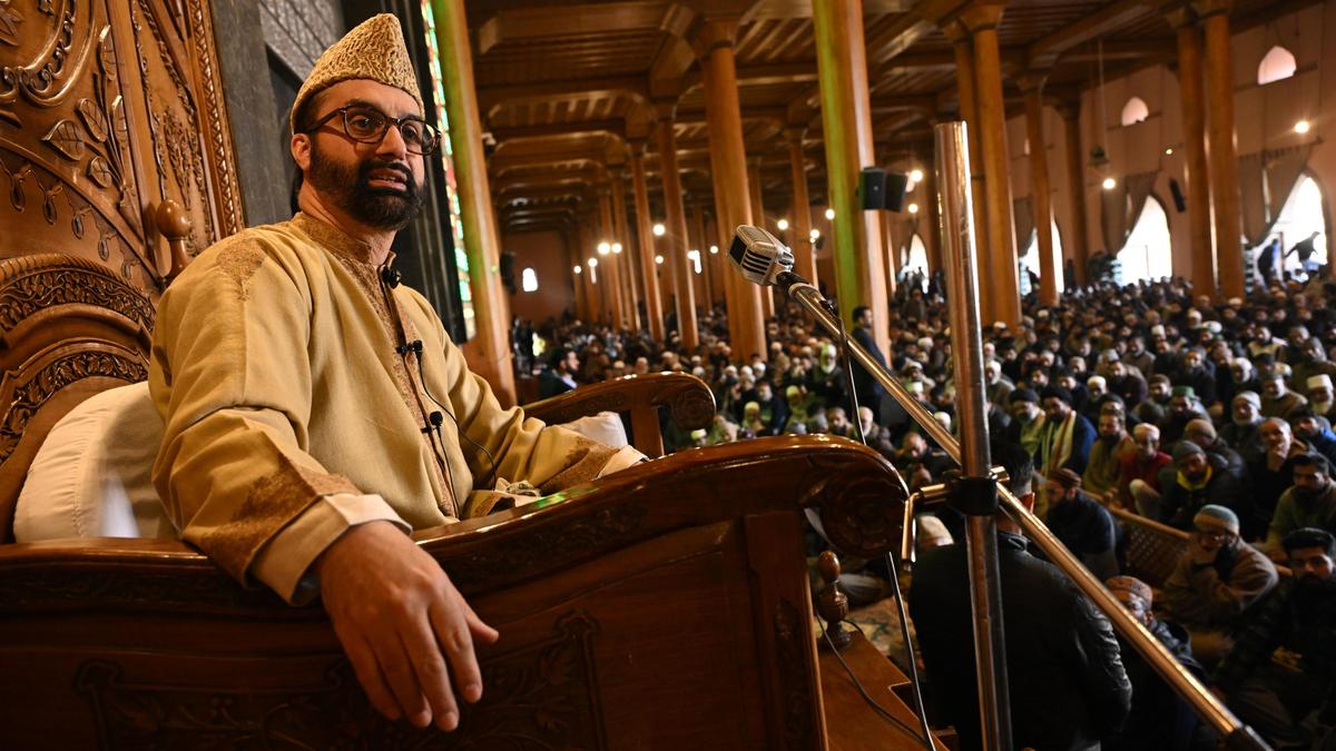 Revisit policy of banning social, political groups in J&K: Mirwaiz Umar Farooq