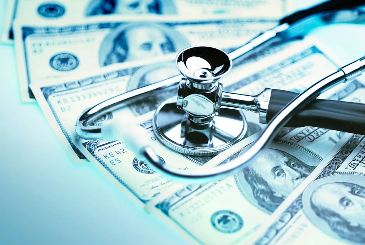 Medtronic Is on the Cusp of Becoming a Dividend King. Is the Stock a Buy for Income Investors?