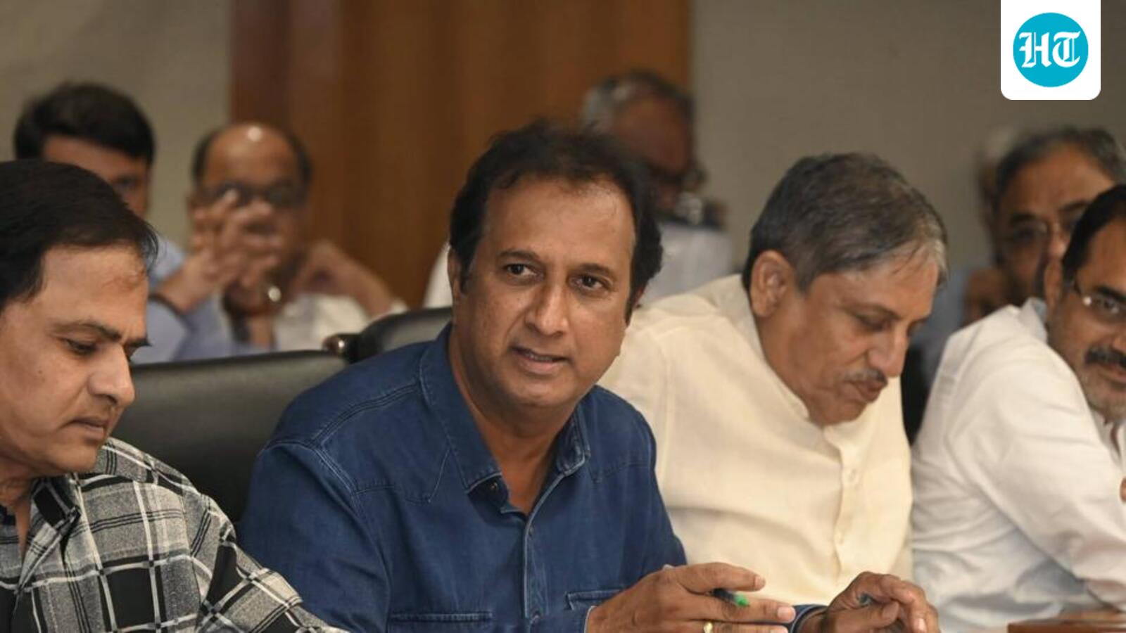 BJP asks Gujarat Congress MLA to apologise for sitting during Vande Mataram