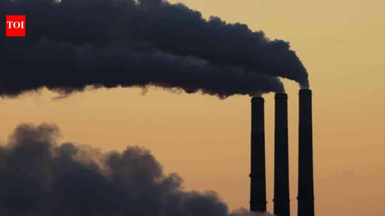 US built taller smokestacks to cut local pollution; acid rain spread farther