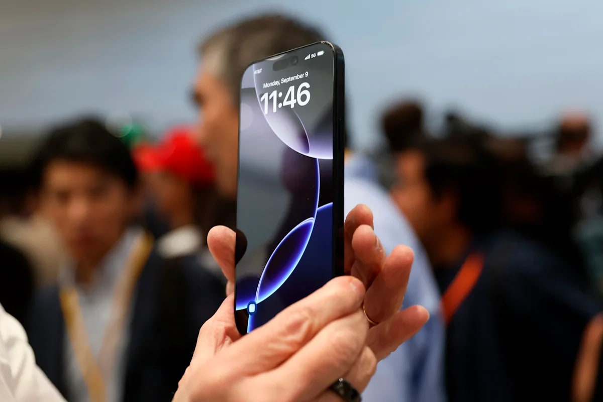 How Apple stock usually reacts to big iPhone reveal events