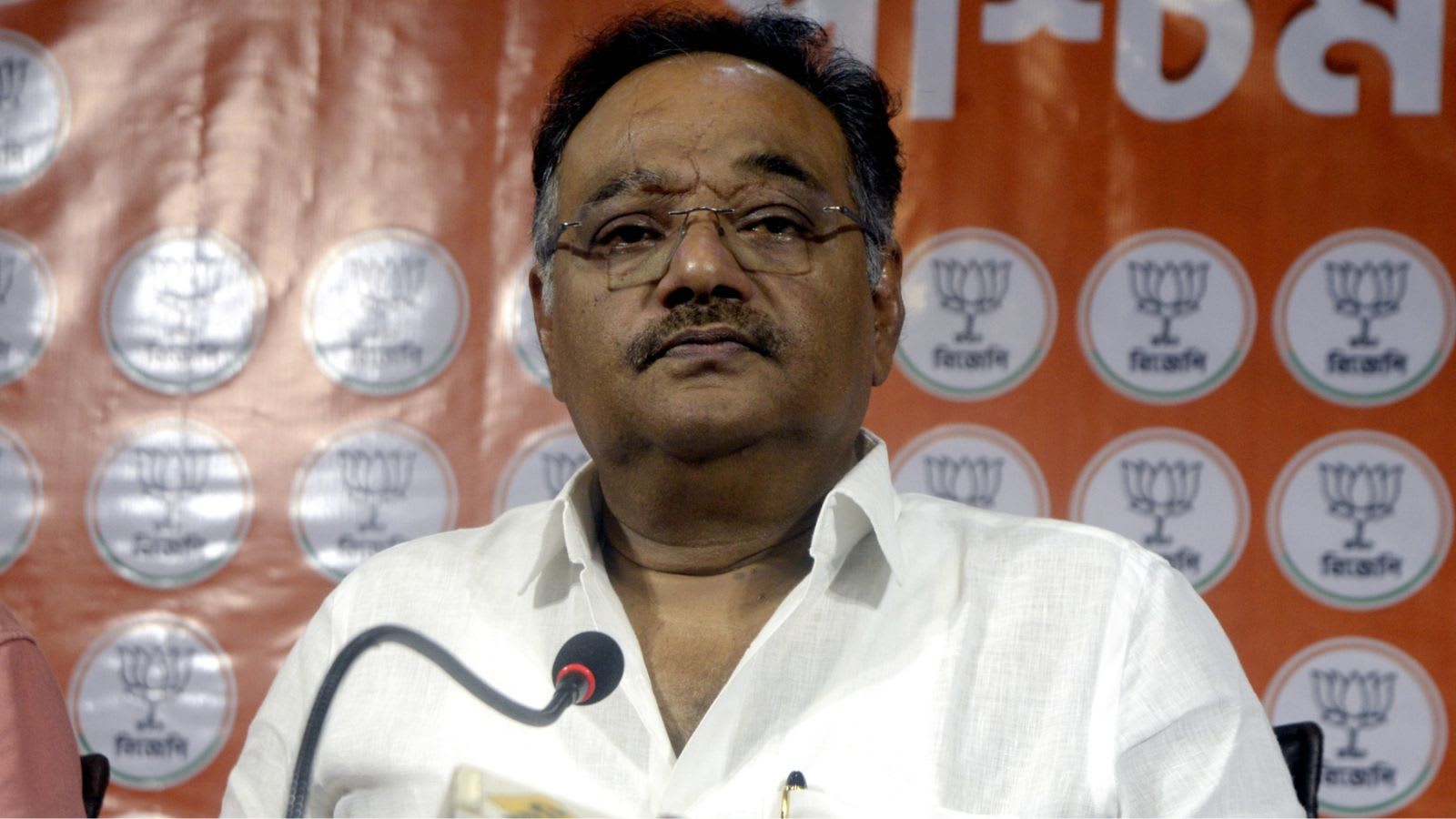 Why BJP is looking to ditch TMC rebels, go solo in Bengal civic polls