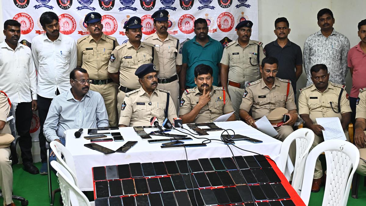 Railway police recover 120 lost mobile phones worth ₹25 lakh in Andhra Pradesh