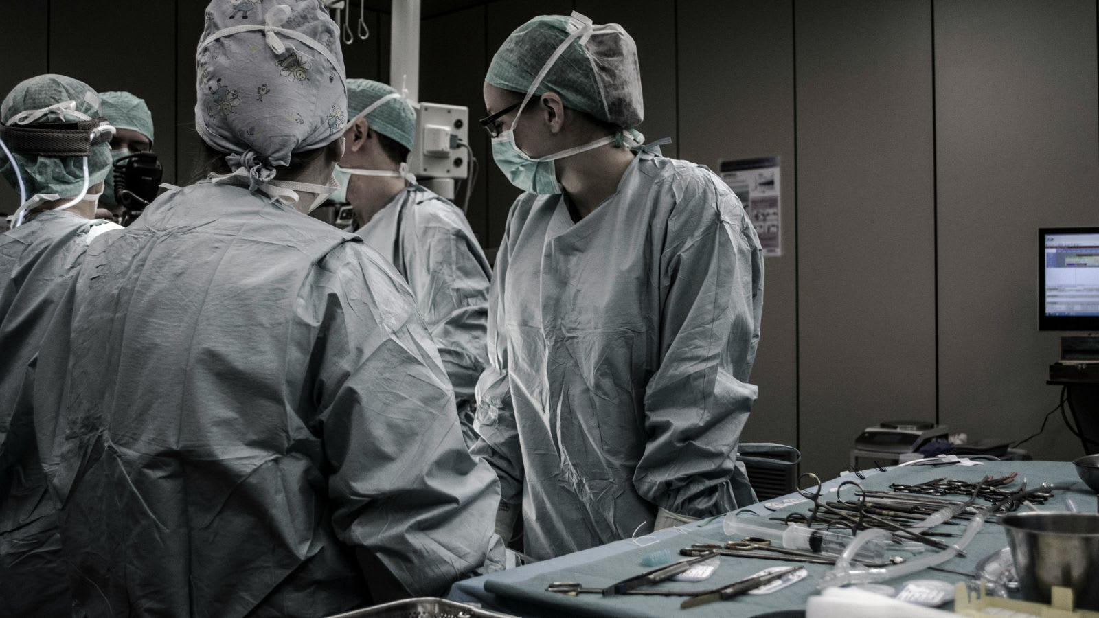 Pregnant woman dies after doctor performs surgery under influence of alcohol