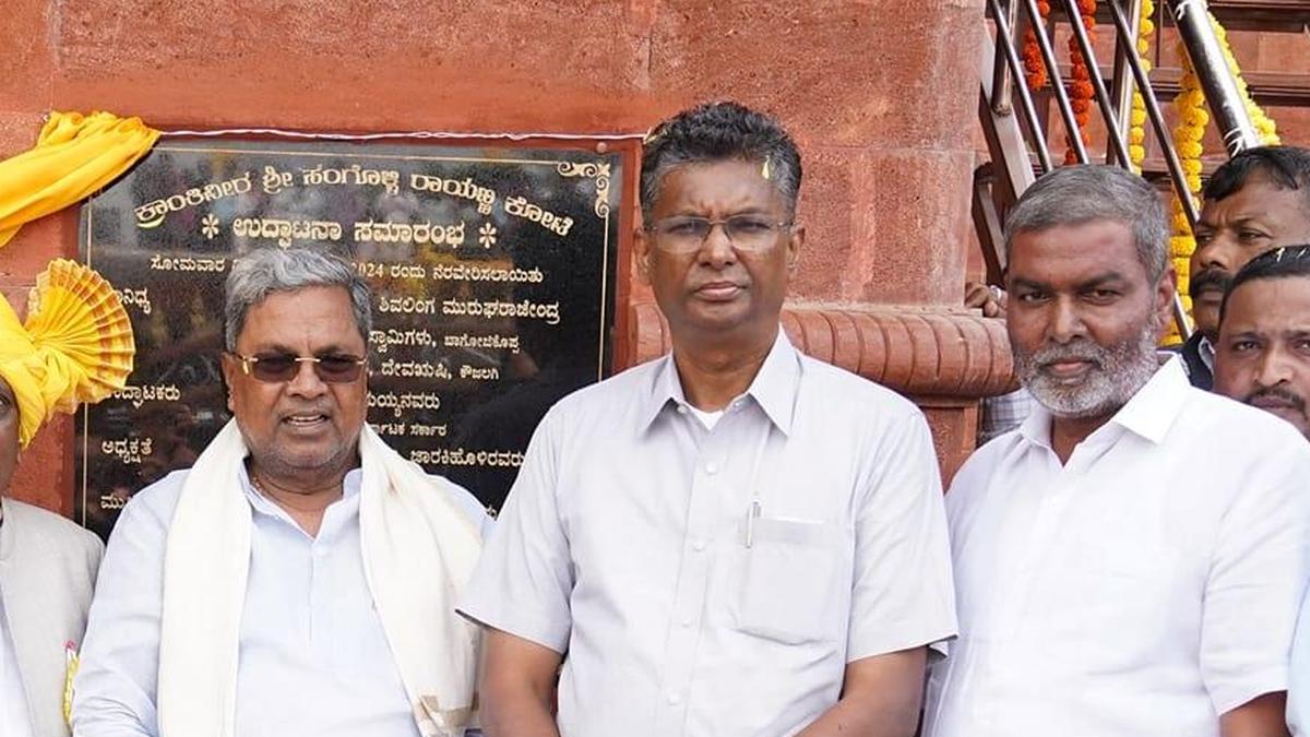 Family stands by Satish Jarkiholi, says brother of PWD Minister of Karnataka after ED raid