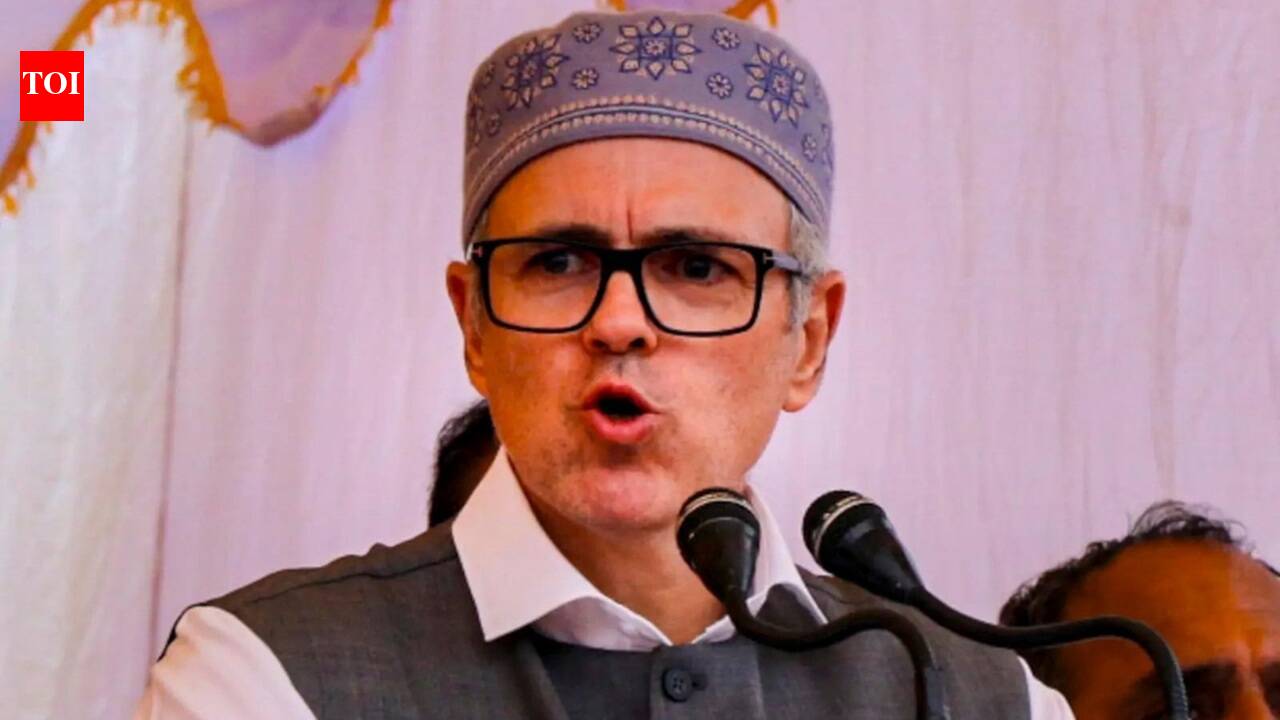 ‘Did anyone go to jail in Kerala?’ Cong hits back at Omar amid Vande Mataram row