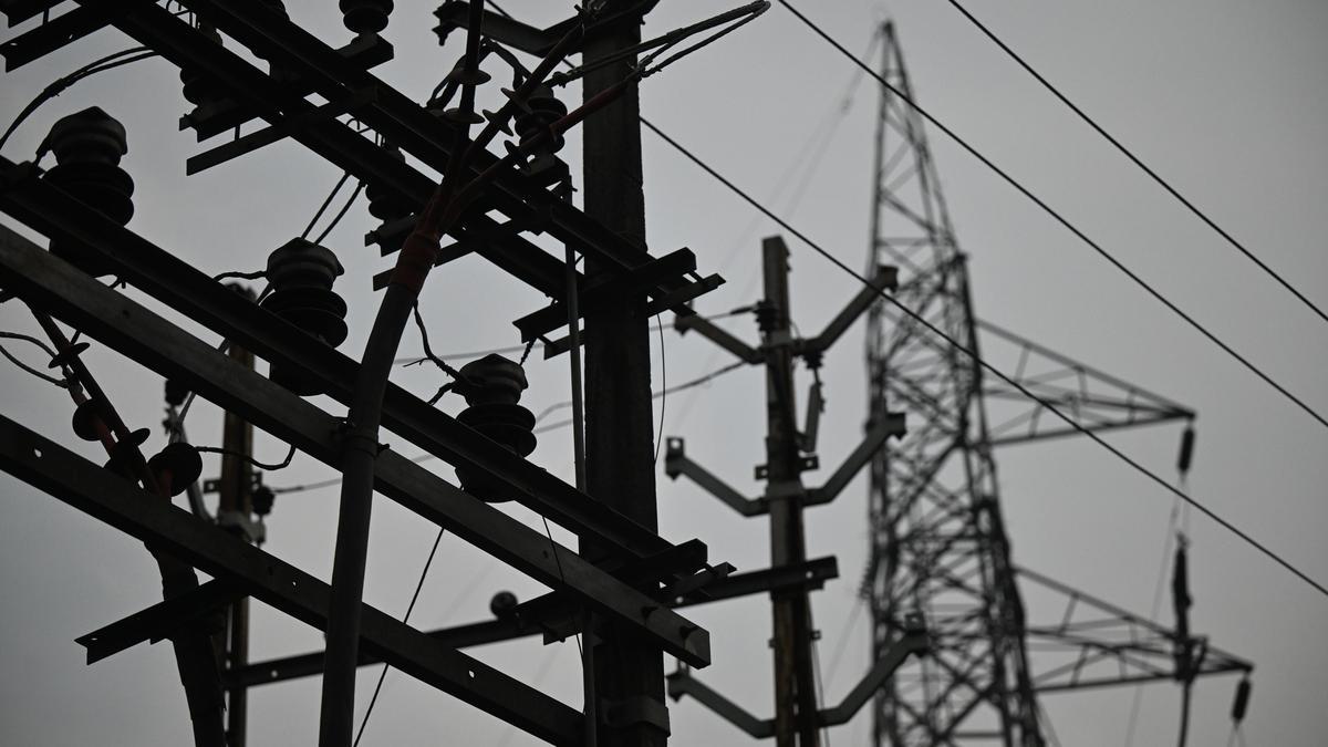 Power cuts paralyse Punjab rice mills; Opon. slams AAP over ‘Roshan Punjab’ promise