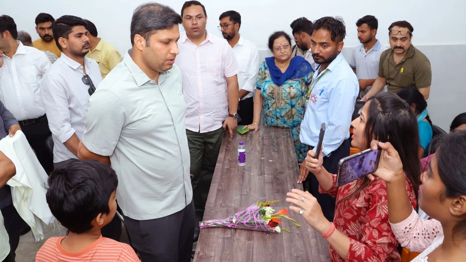 ‘Why is there a discrepancy’: Queries, confusion mark Ghaziabad SIR special drive