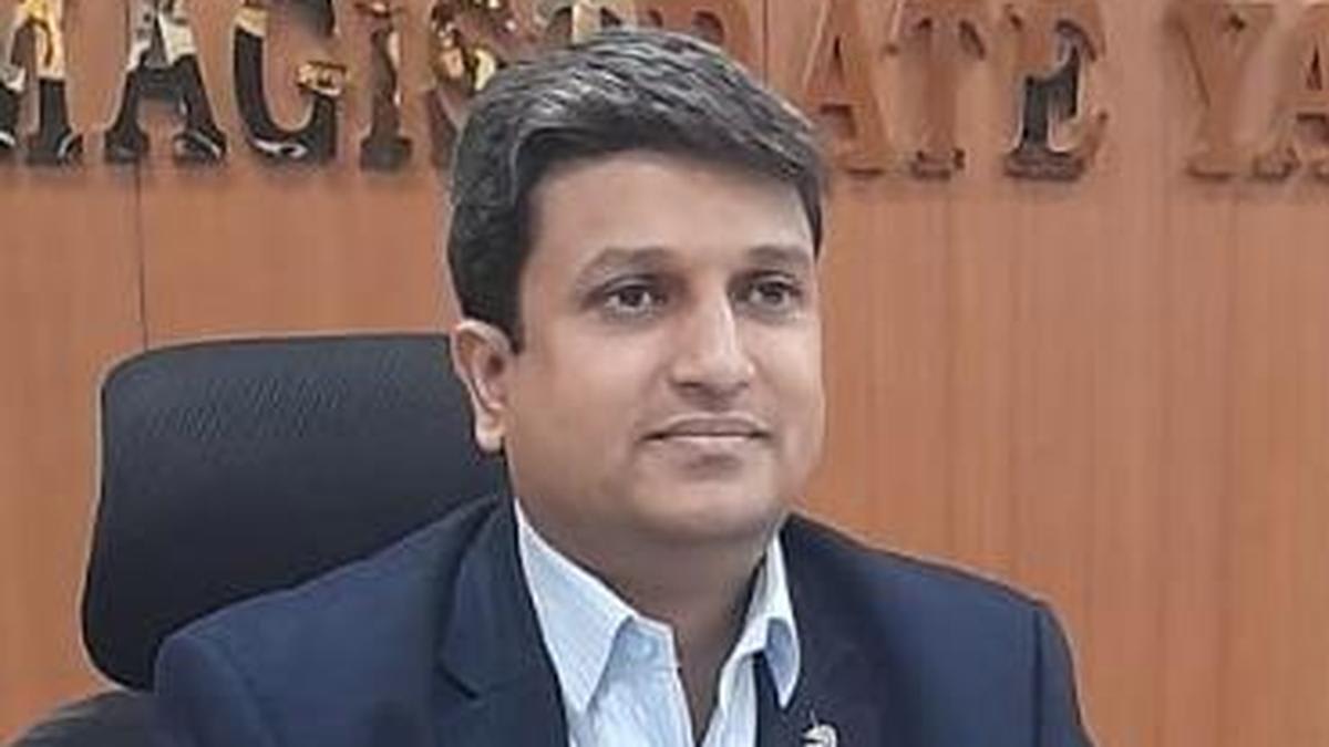 Yadgir DC orders district-wide ban on liquor sale ahead of Legislative Council polls
