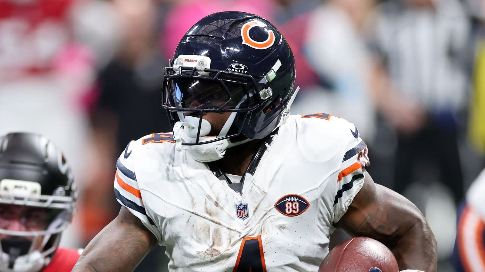 Ben Johnson benches D'Andre Swift for consecutive weeks as Bears RB struggles vs Falcons