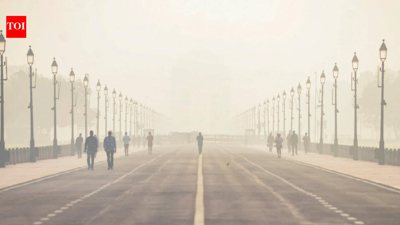 Delhi air set to worsen to ‘poor’ for first time this season
