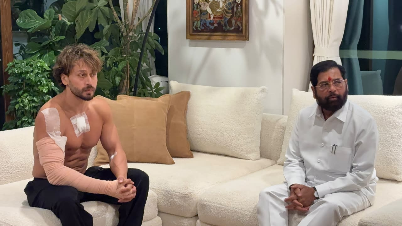 Tiger Shroff Shooter Works With Rapido. Taxi App Shares His Work Status