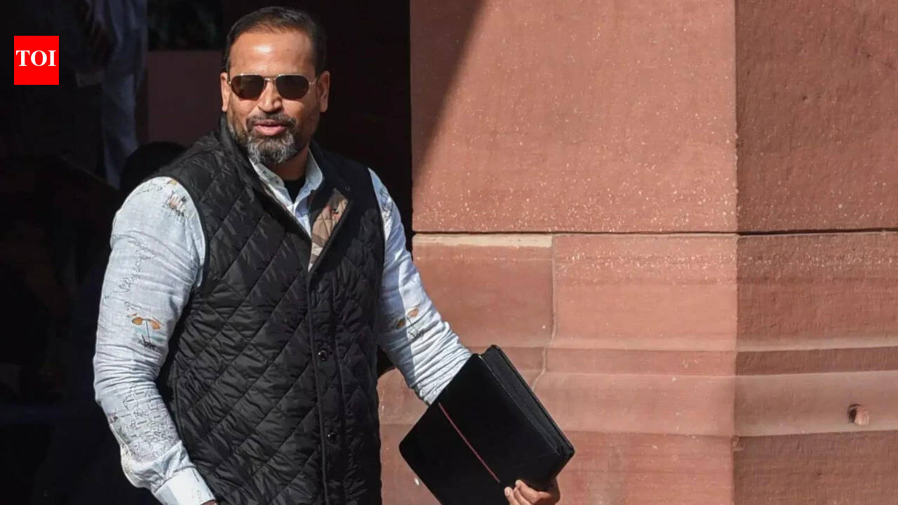 After ditching Mamata Banerjee, Yusuf Pathan gets a gift from Gujarat govt