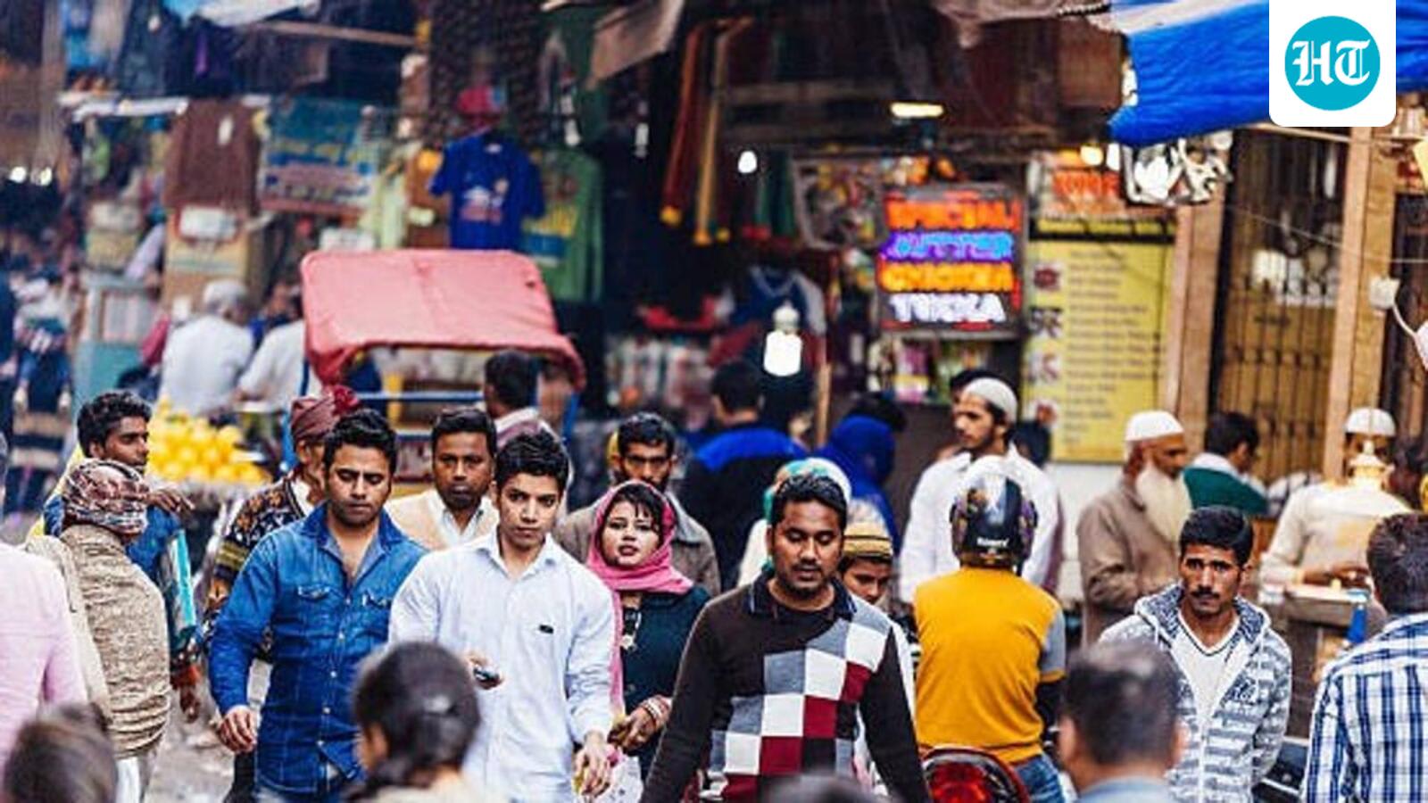 Delhi government directs officials to ensure timely disposal of public grievances