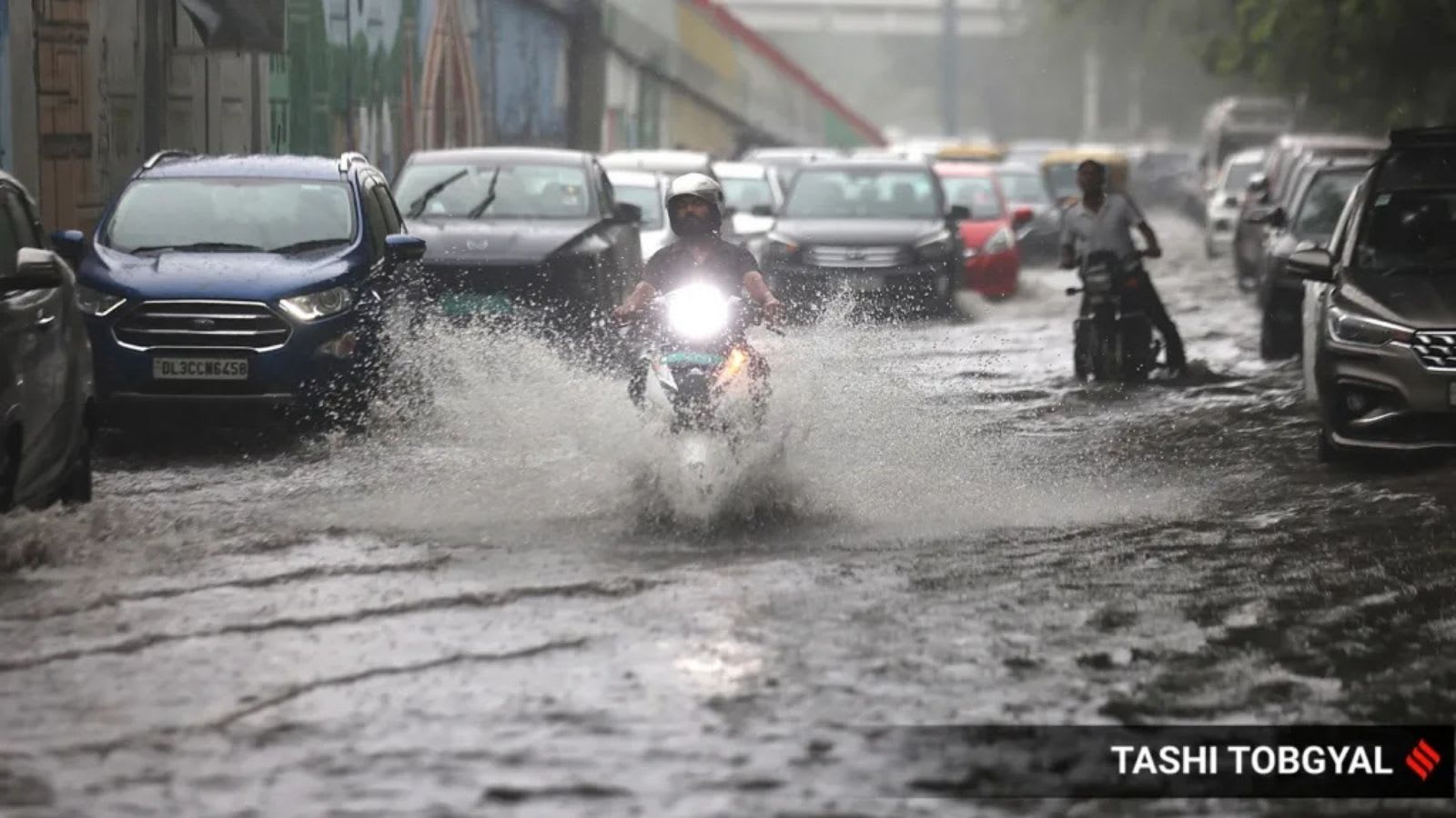 To curb waterlogging on two key roads in Chhatarpur, Delhi government sanctions Rs 25 crore