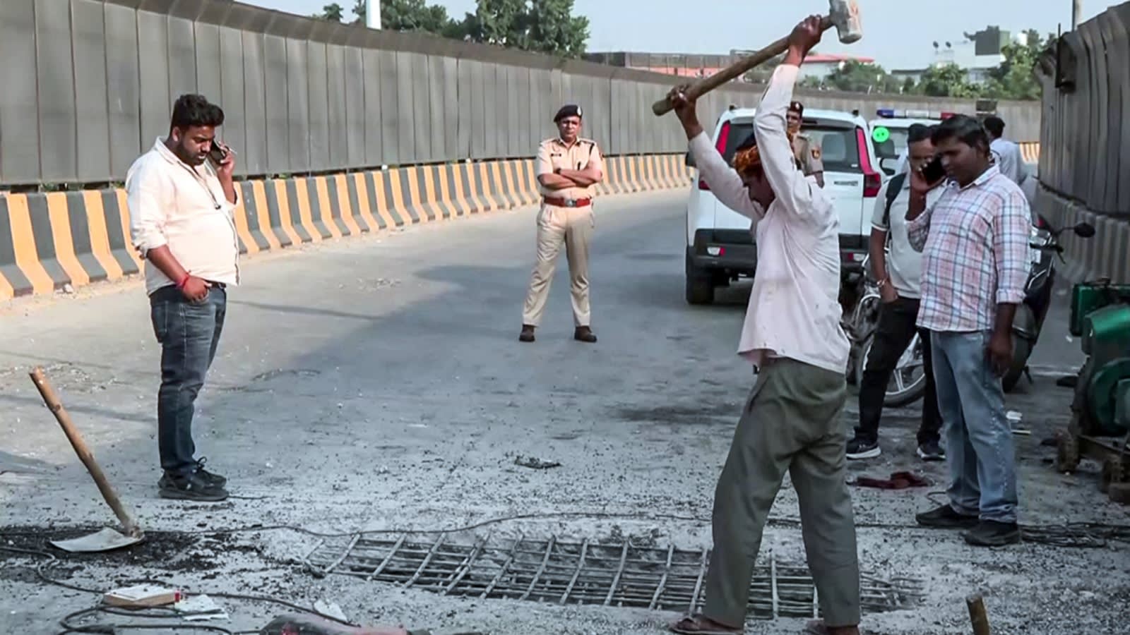 Traffic hit in South Delhi as key flyover near airport closed temporarily