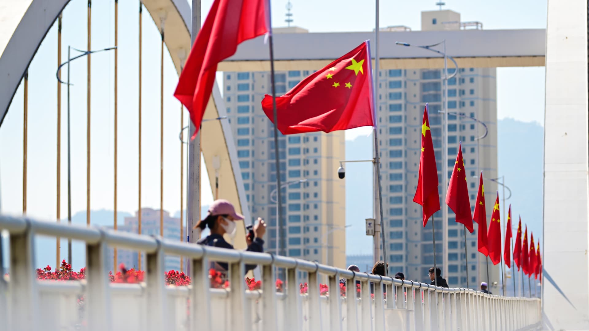 Sovereign wealth funds' China and Hong Kong investments surge 190% after a bruising slump