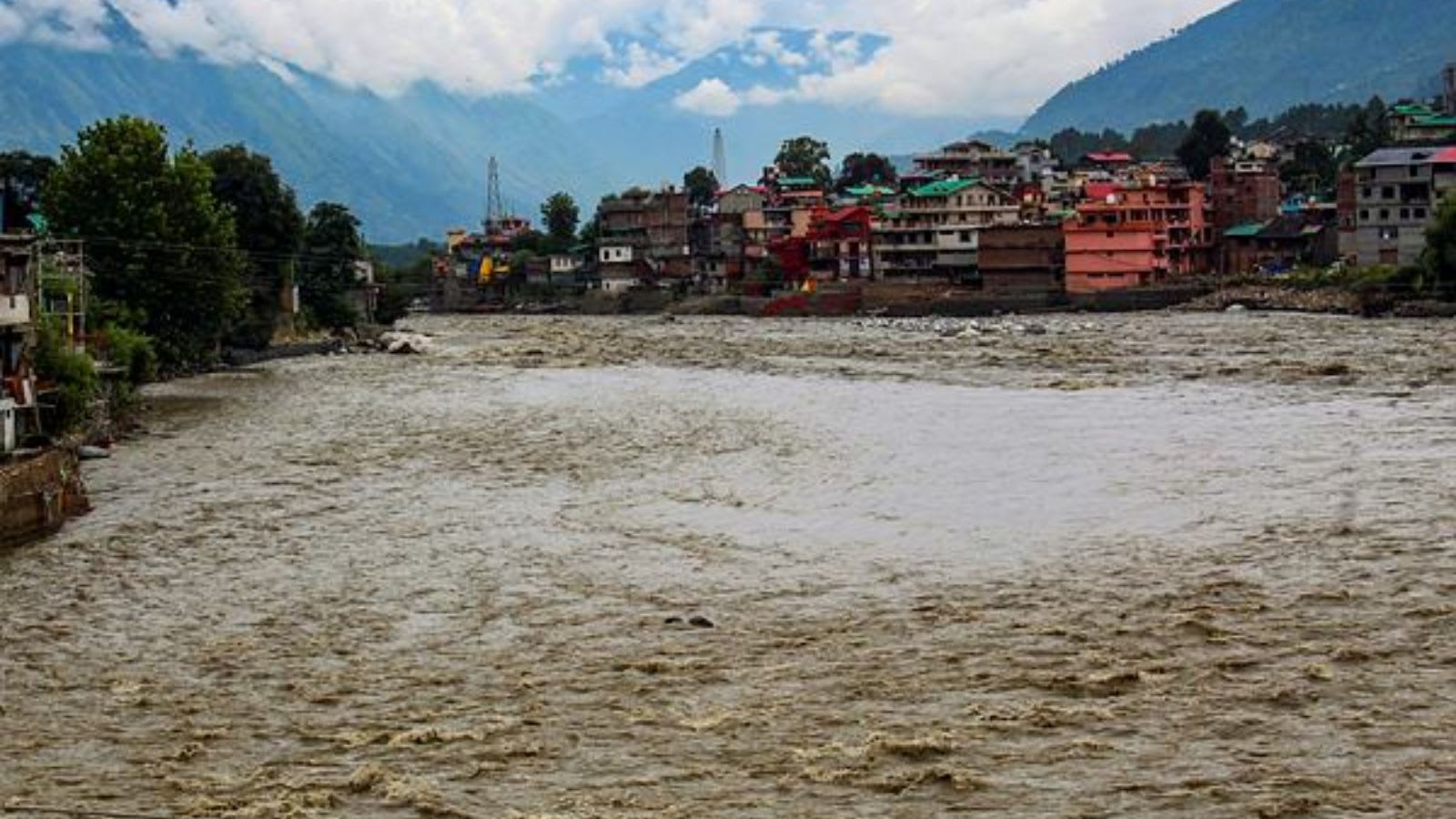 Activists question Beas riverbed construction; work on highway going Right of Way: NHAI