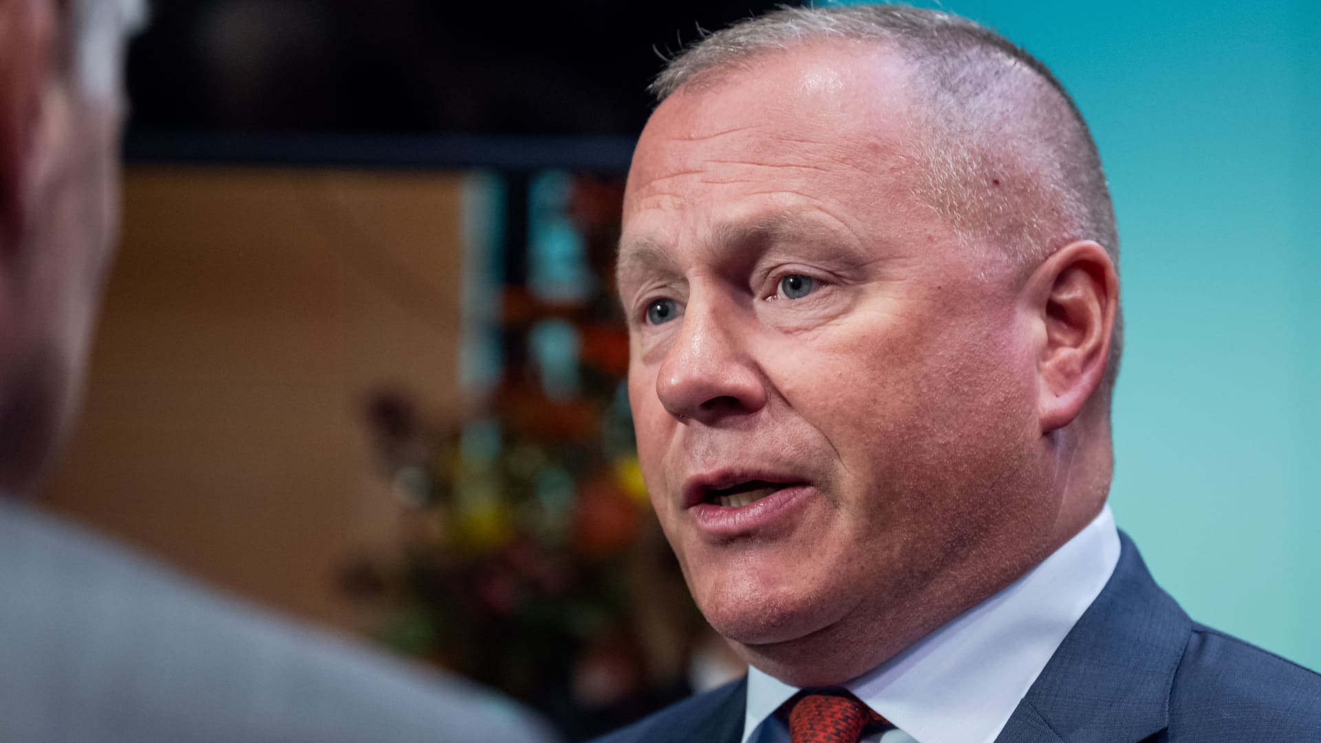 World's largest wealth fund posts $30 billion loss after bond market turbulence