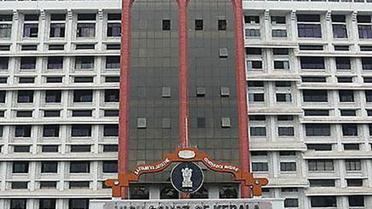 Kerala HC Division Bench refuses to stay reconstitution of State Waqf Board