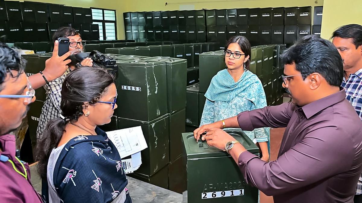 Prakasam Collector calls for utmost vigilance in handling polling materials