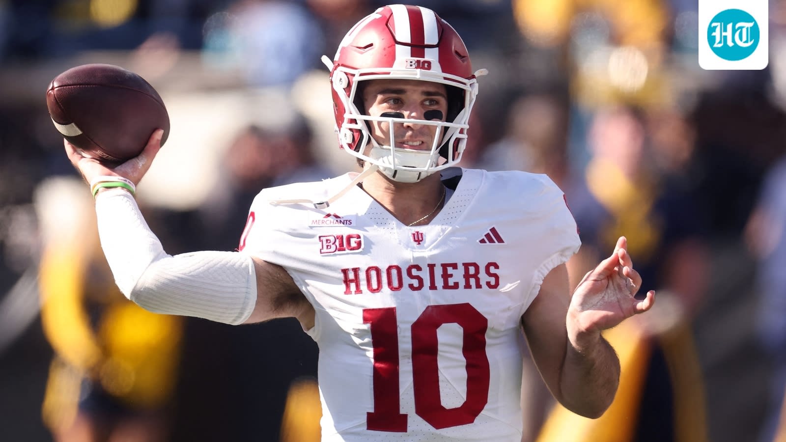 Curt Cignetti shares Josh Hoover injury update after Indiana QB's difficult outing vs Michigan
