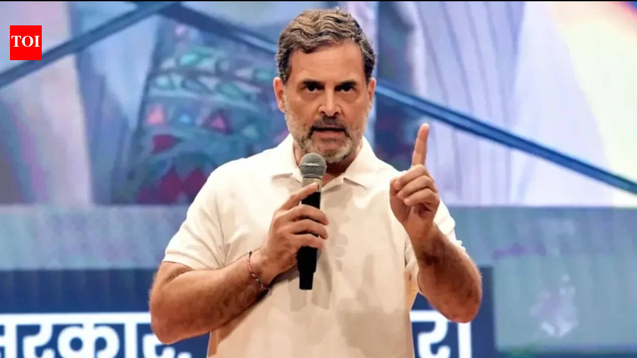 Defer Nov 1 rally, will hit festive business, traders urge Rahul; BJP raps Congress