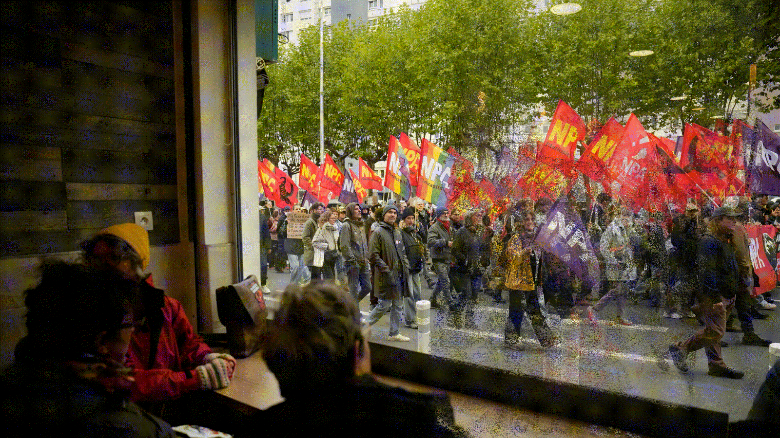 Violent clashes, slogans, tear gas and blaze: Another weekend of unrest sweeps Europe