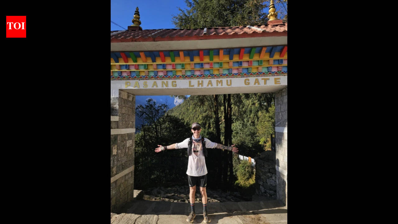 5 mths after fastest Everest climb, US cancer survivor sets mountain run record