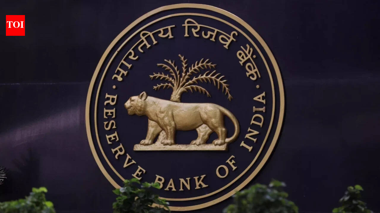 India would have grown 8% but for external shocks: RBI