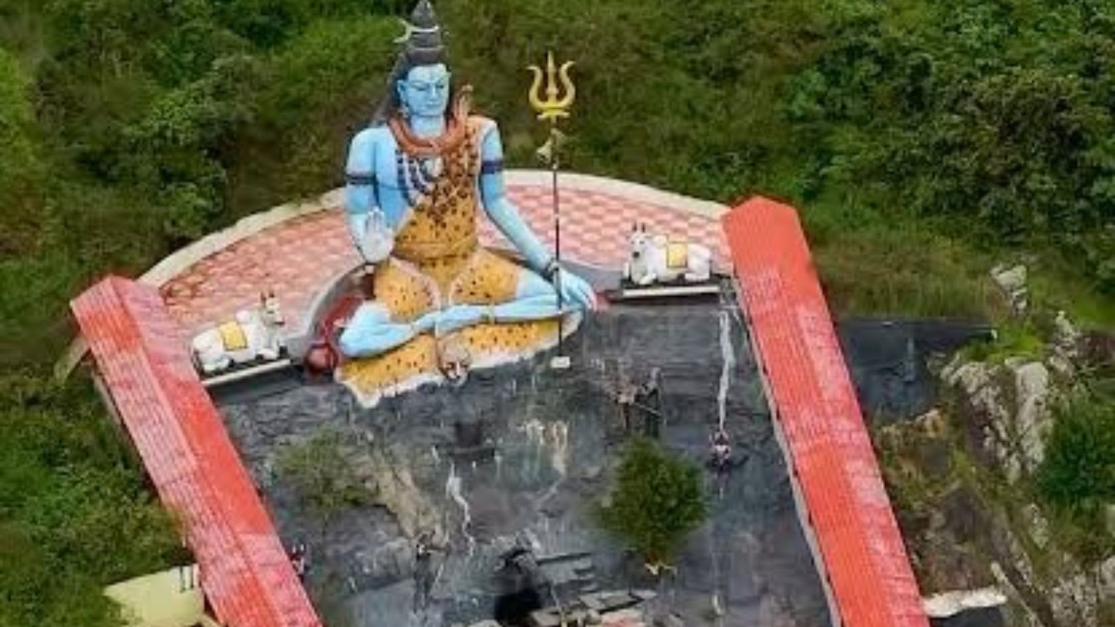Hit Kannada film ‘Premada Oorali’ triggers mass crowding at quiet Hassan shrine