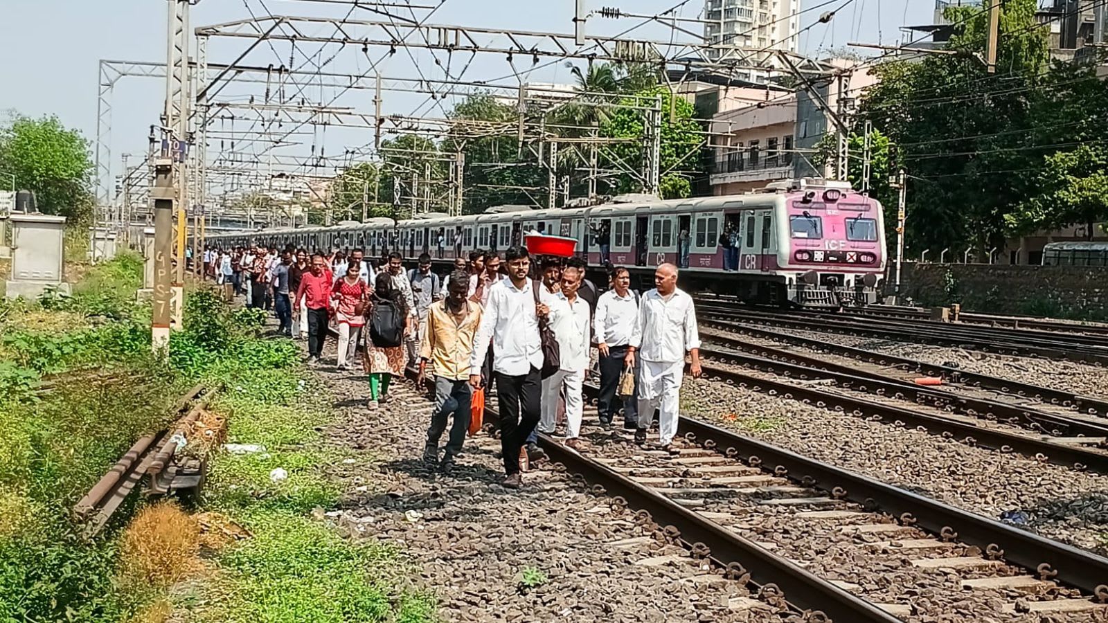 Sahil was 21, Kharban a sole earner. Both died on Mumbai local train tracks