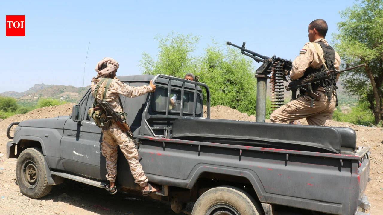 UAE secretly helping Iran-backed Houthis target Saudi forces: Report