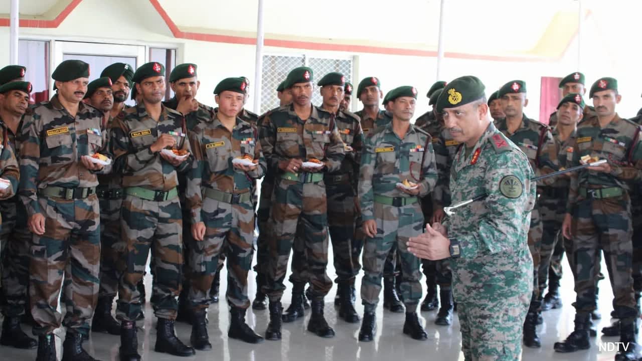 Assam Rifles Chief Visits India-Myanmar Border, Reviews Fencing In Manipur