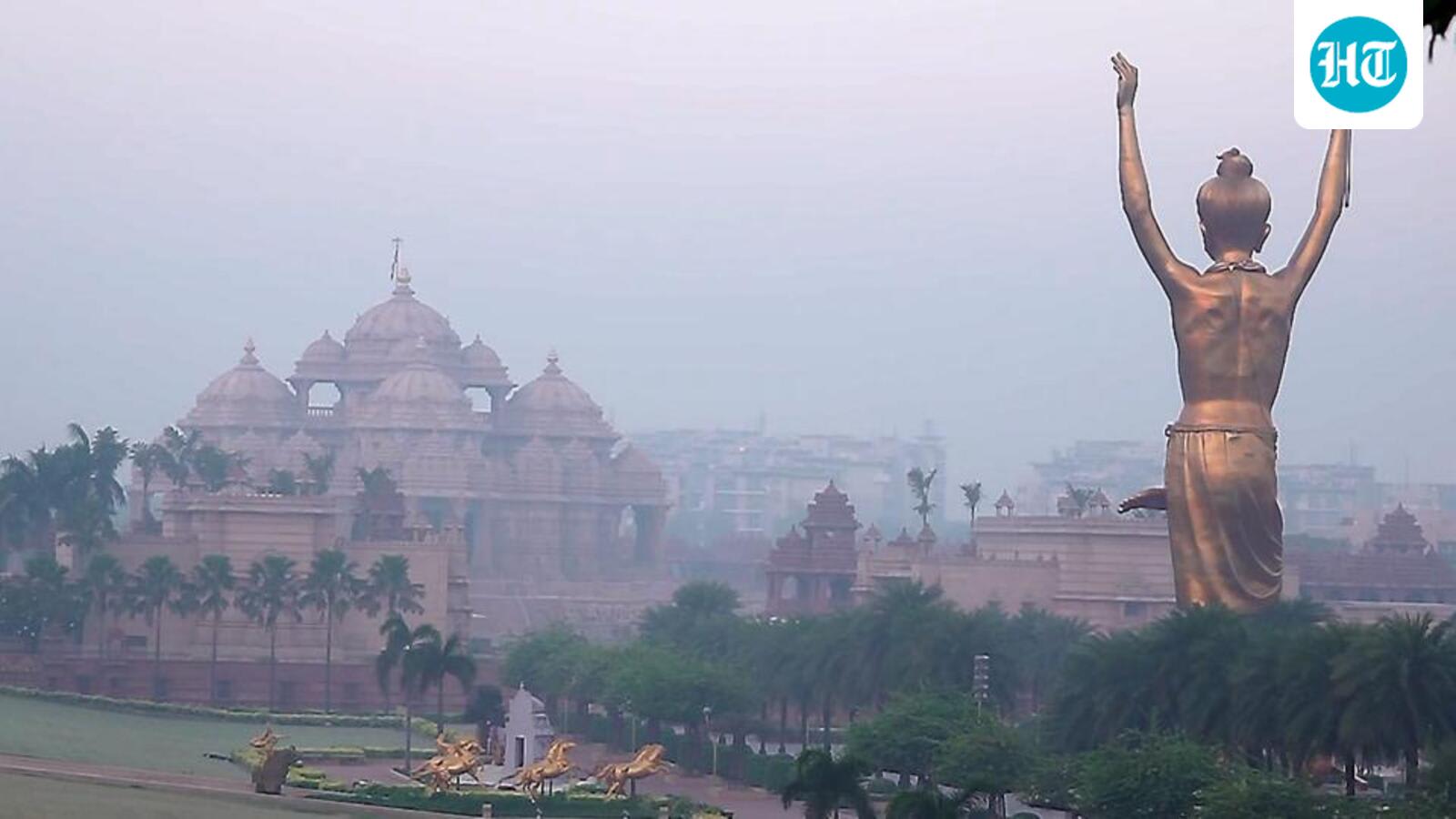 Delhi: Light rain expected; min temp 3.1°C above normal, 3 stations record very poor air