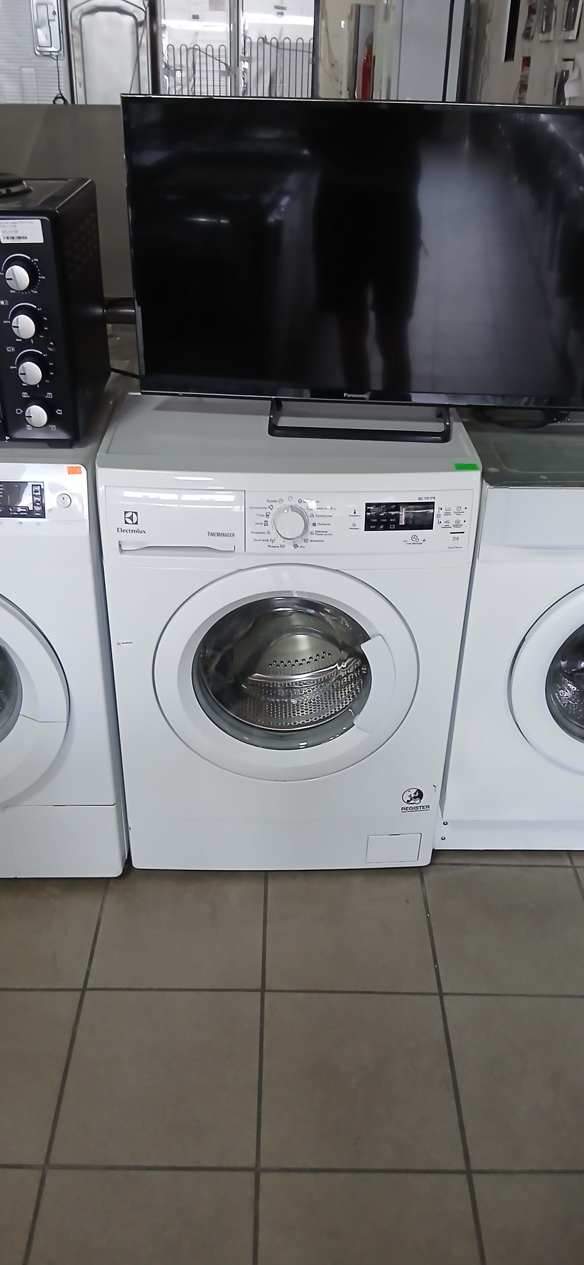 Пральна машина Electrolux EWS11254EDU