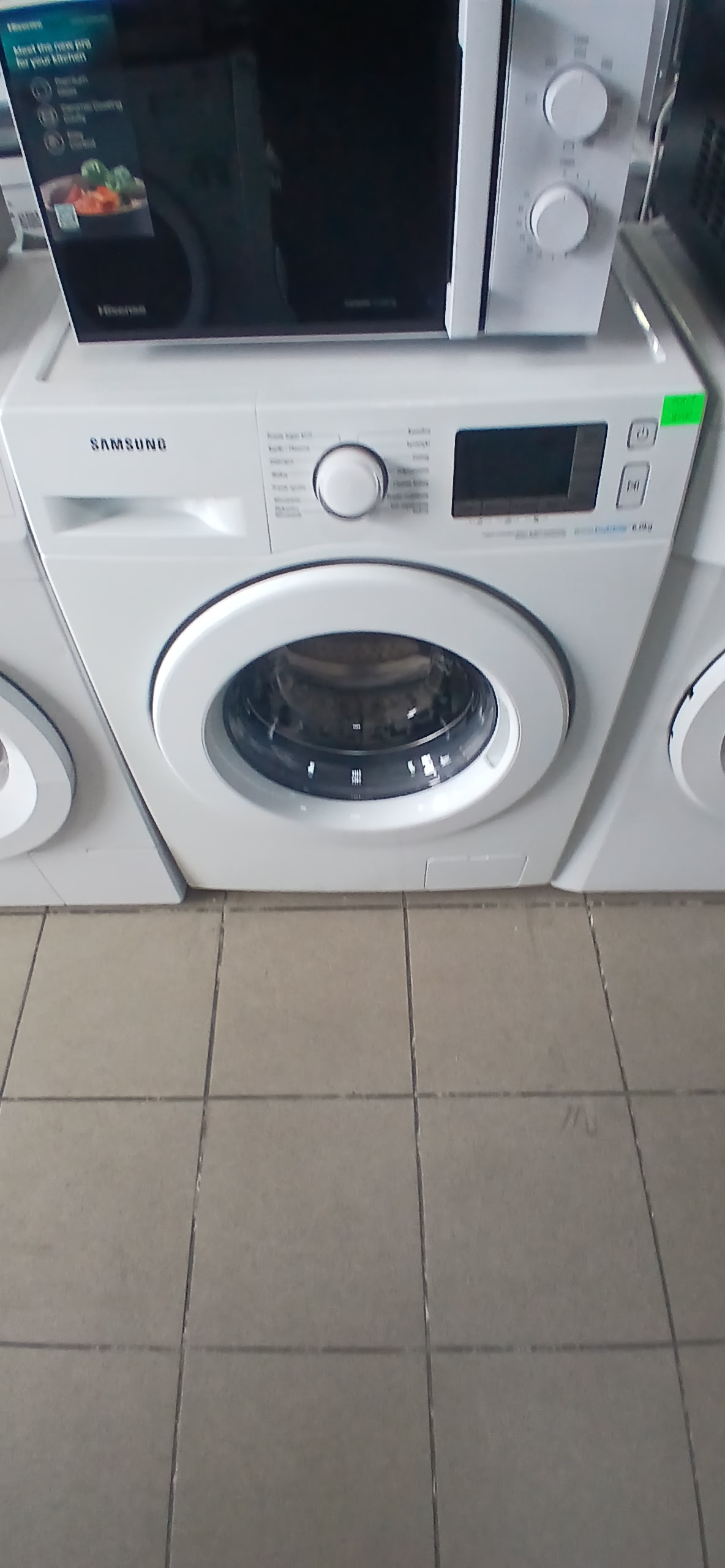 Пральна машина Samsung WF60F4E5W2W