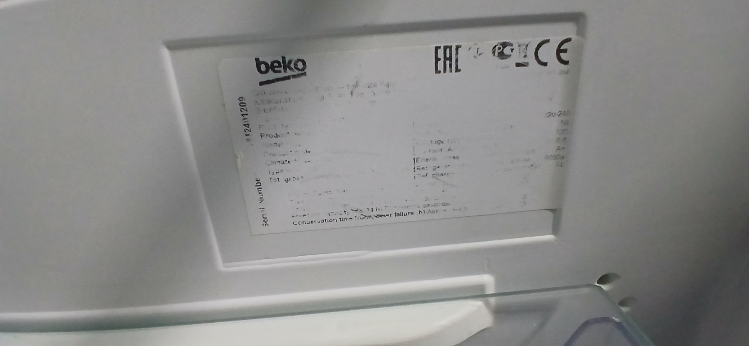 Холодильник Beko RCNA366K40XBN
