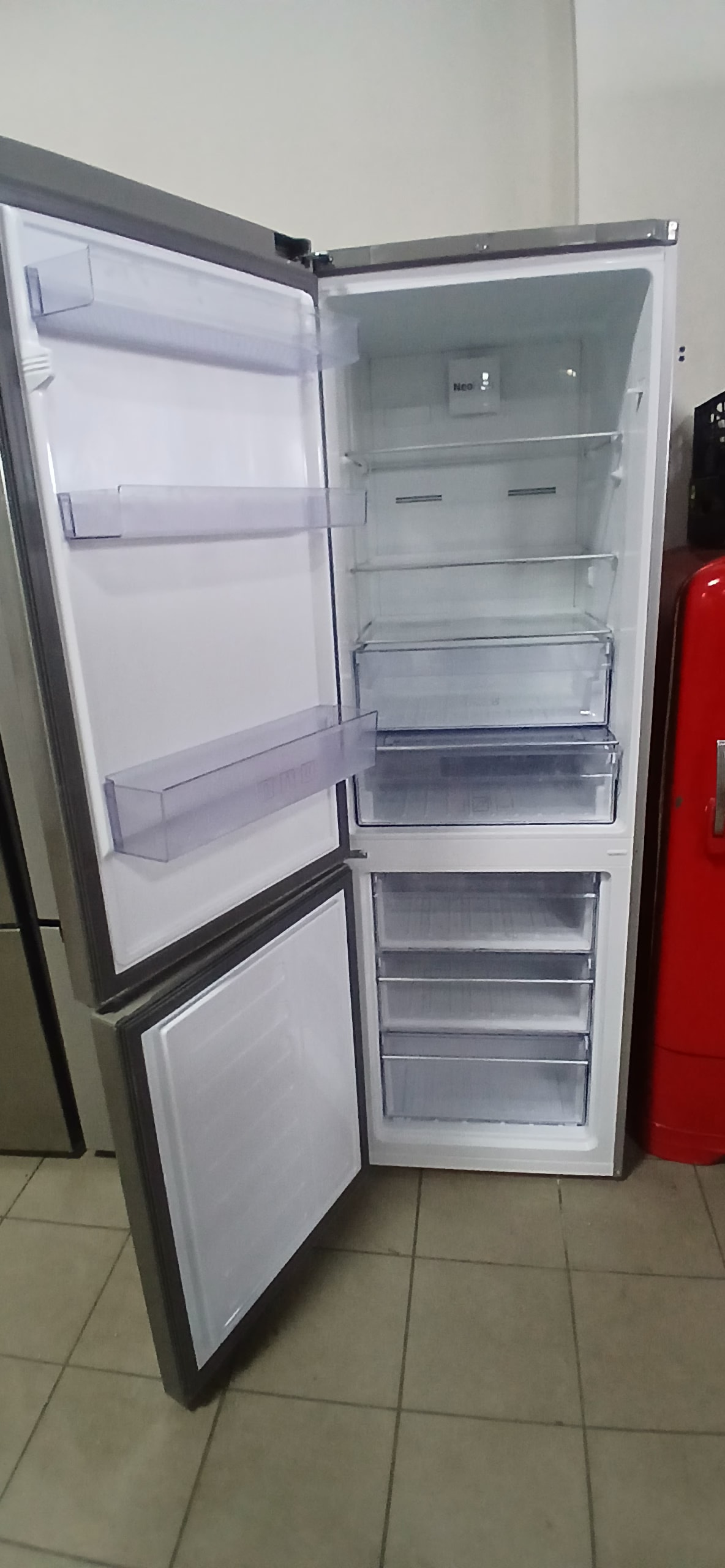 Холодильник beko K60365N