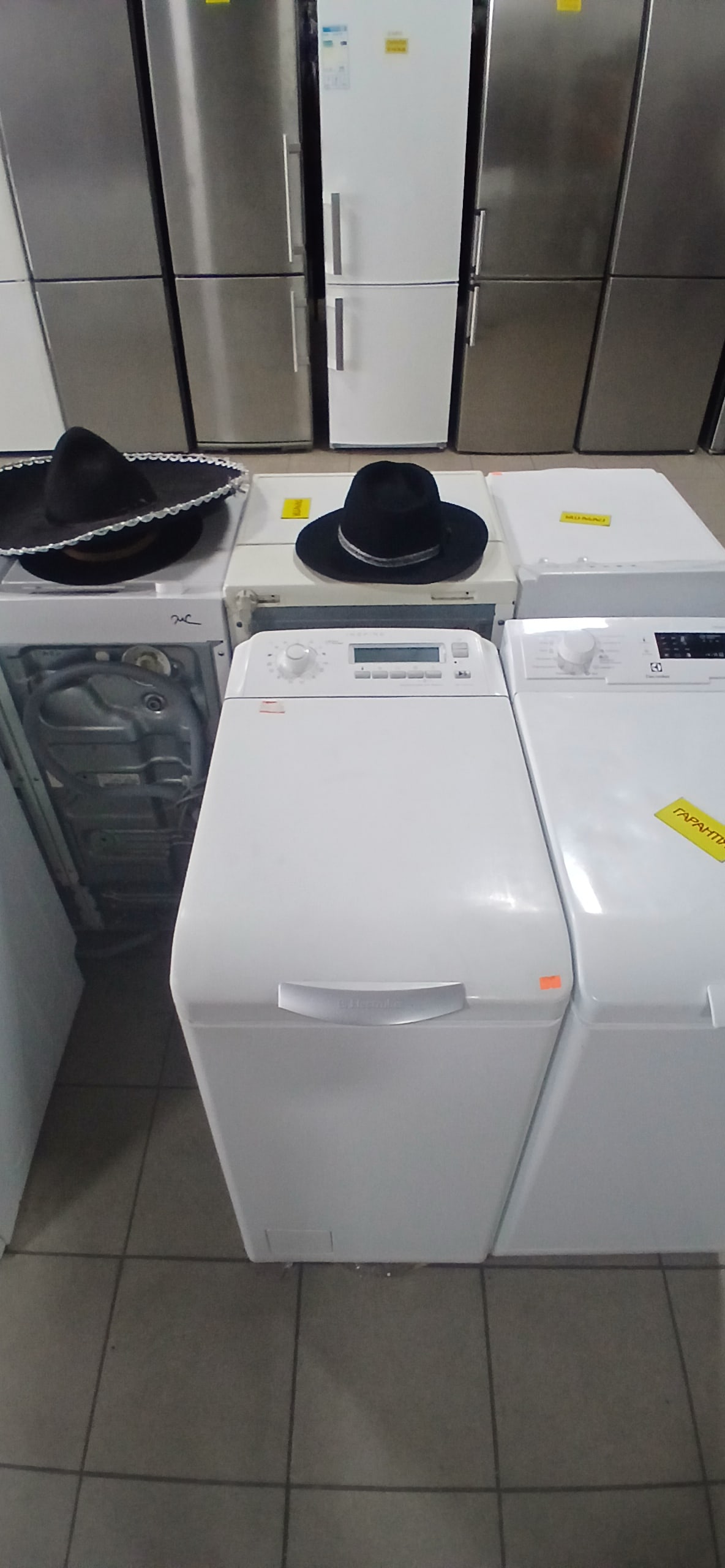 Пральна машина Electrolux 250C4420