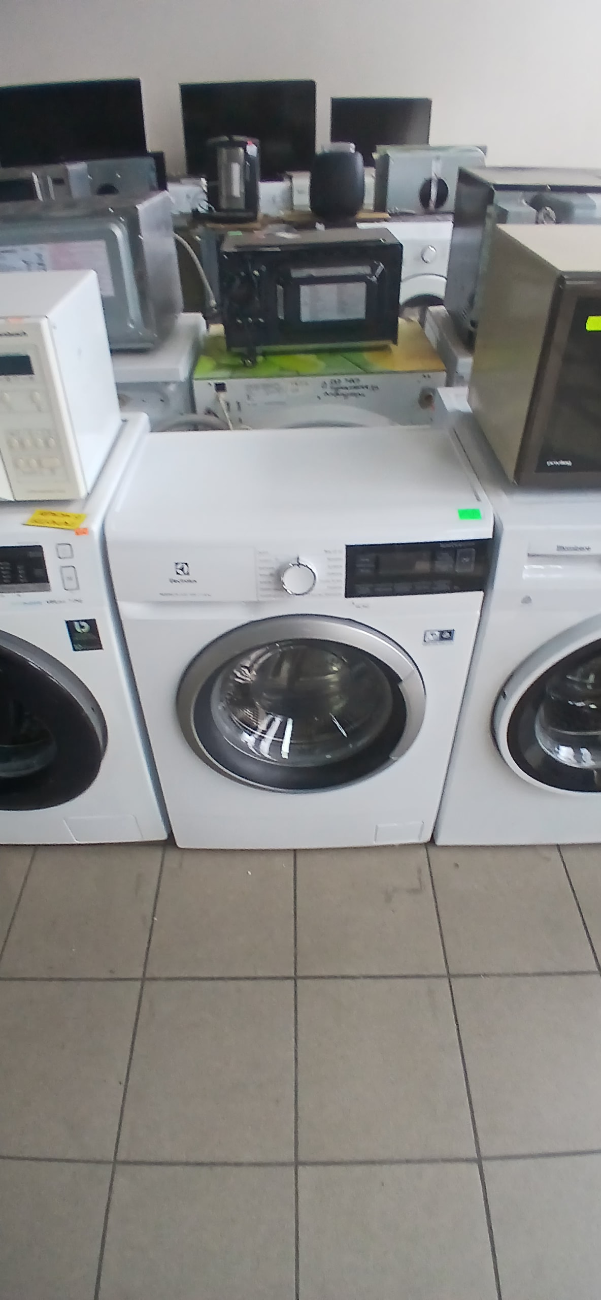 Пральна машина Electrolux NEWN6S306X