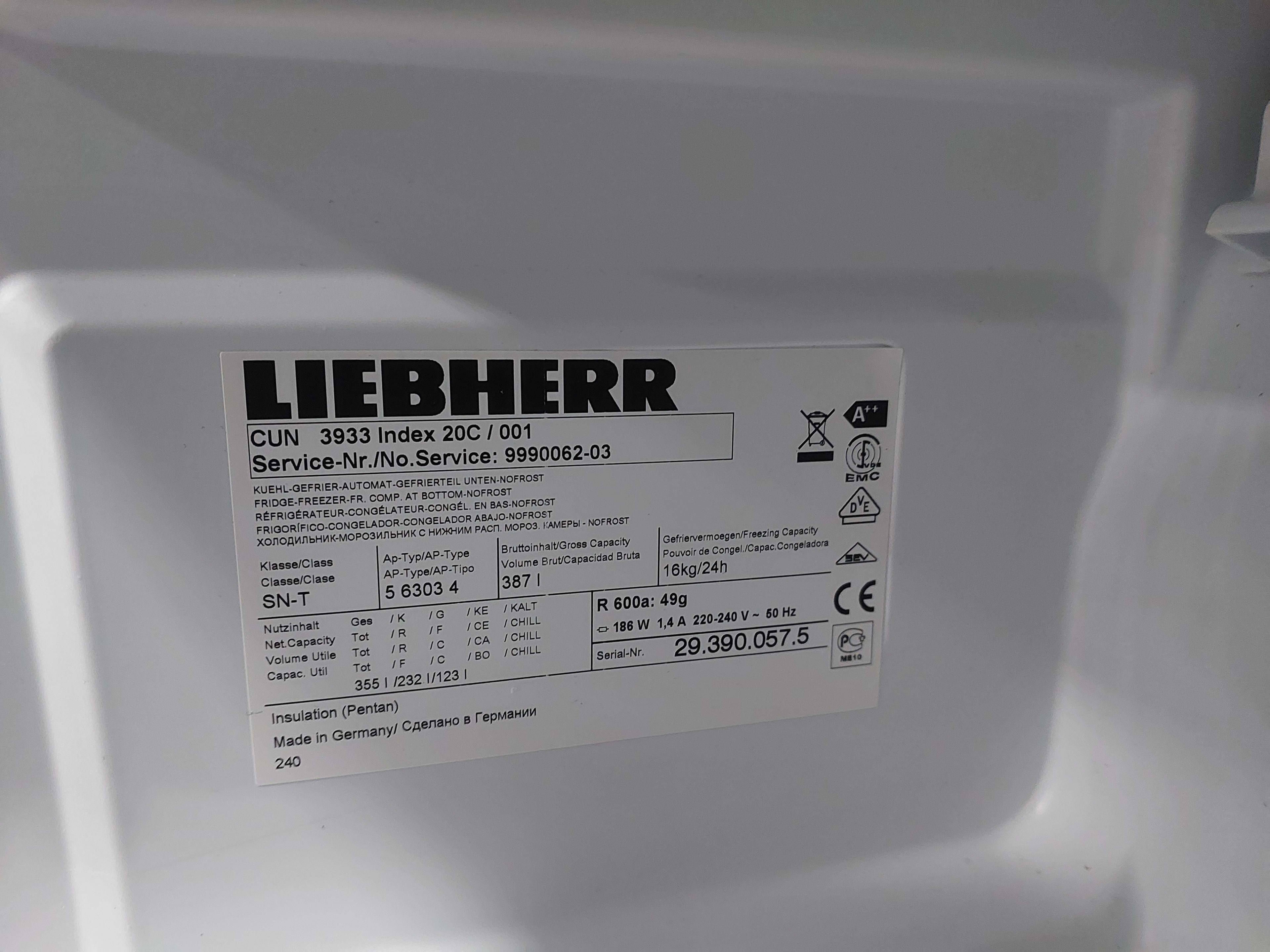 Холодильник Liebherr CUN 3933 — Liebherr, б/у, Львів