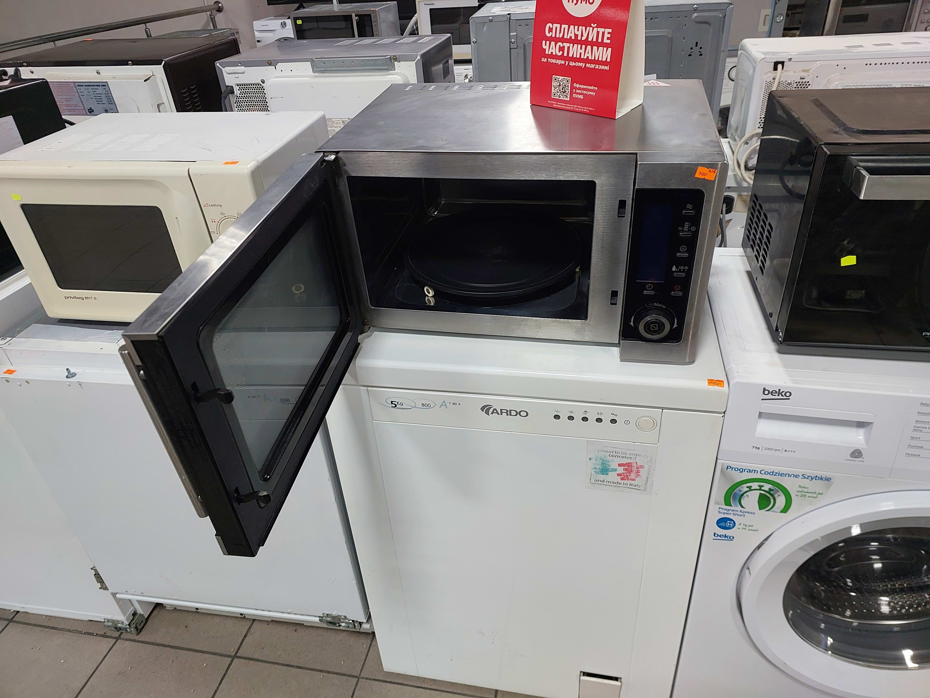 Мікрохвильова піч Lifetec MD 12801 — Lifetec, б/у, Львів