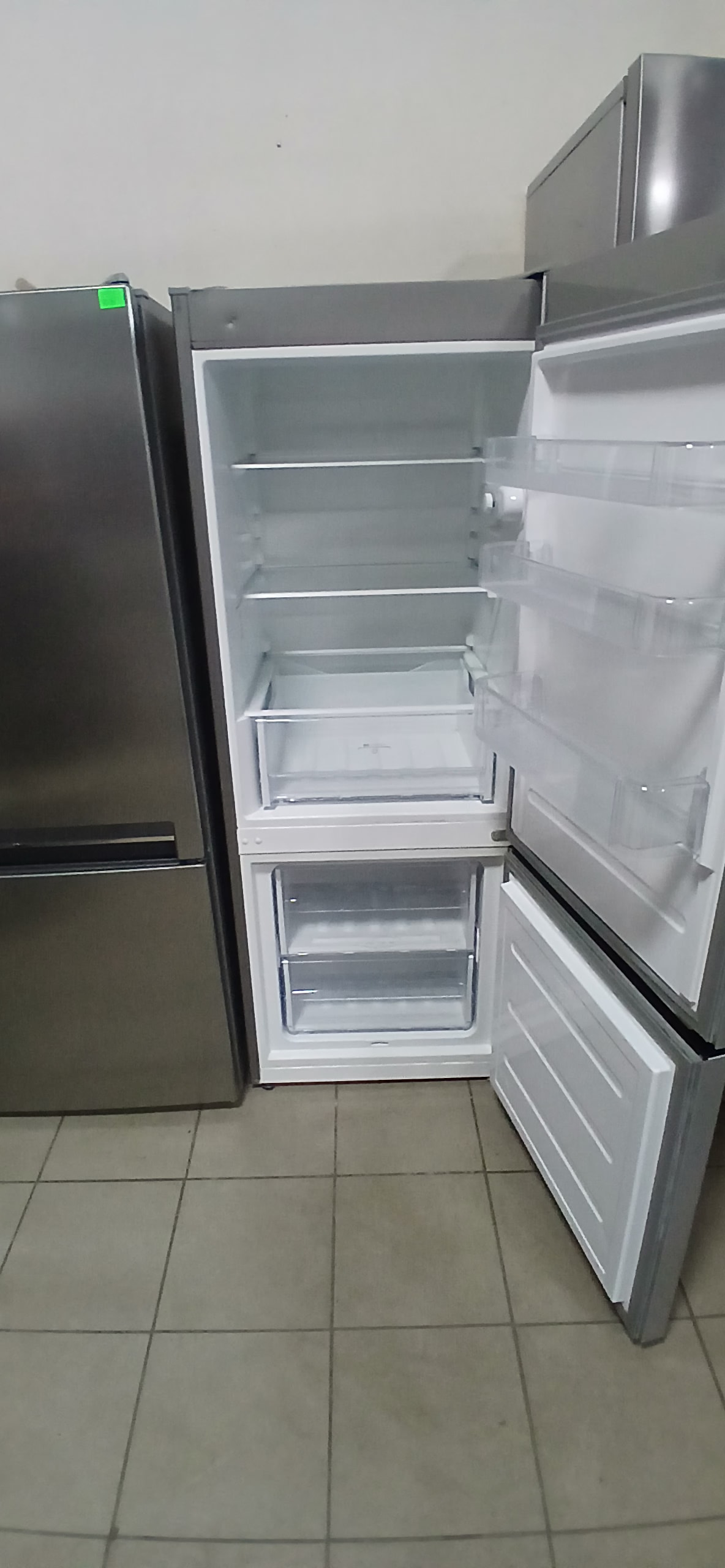 Холодильник INDESIT CB262W